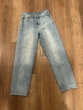 American Eagle Outfitters High Rise Light Blue Baggy Jeans
